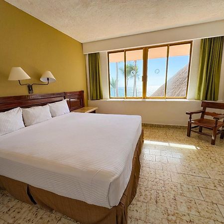 Las Palmas By The Sea All Inclusive Puerto Vallarta Bagian luar foto