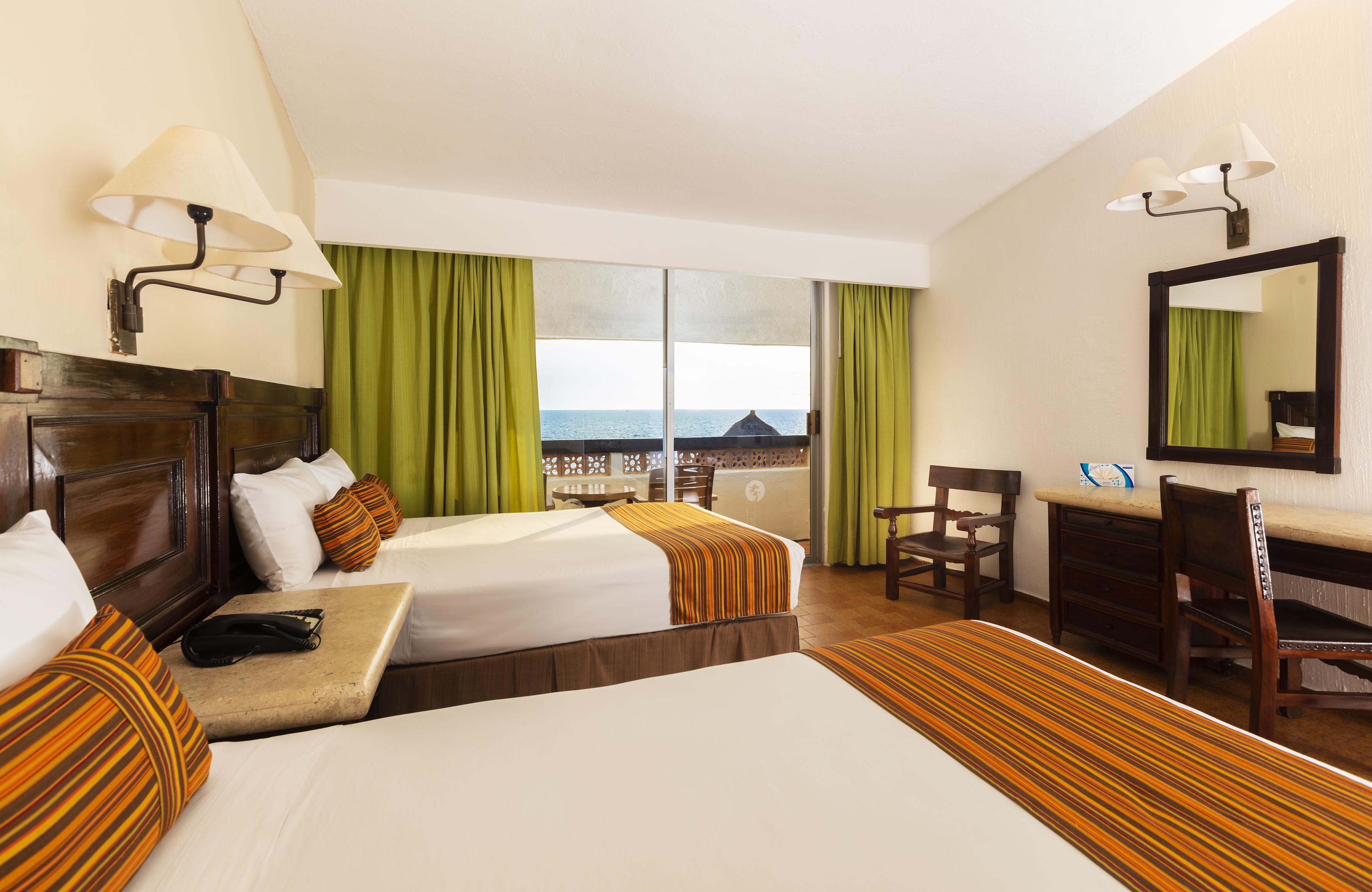 Las Palmas By The Sea All Inclusive Puerto Vallarta Bagian luar foto