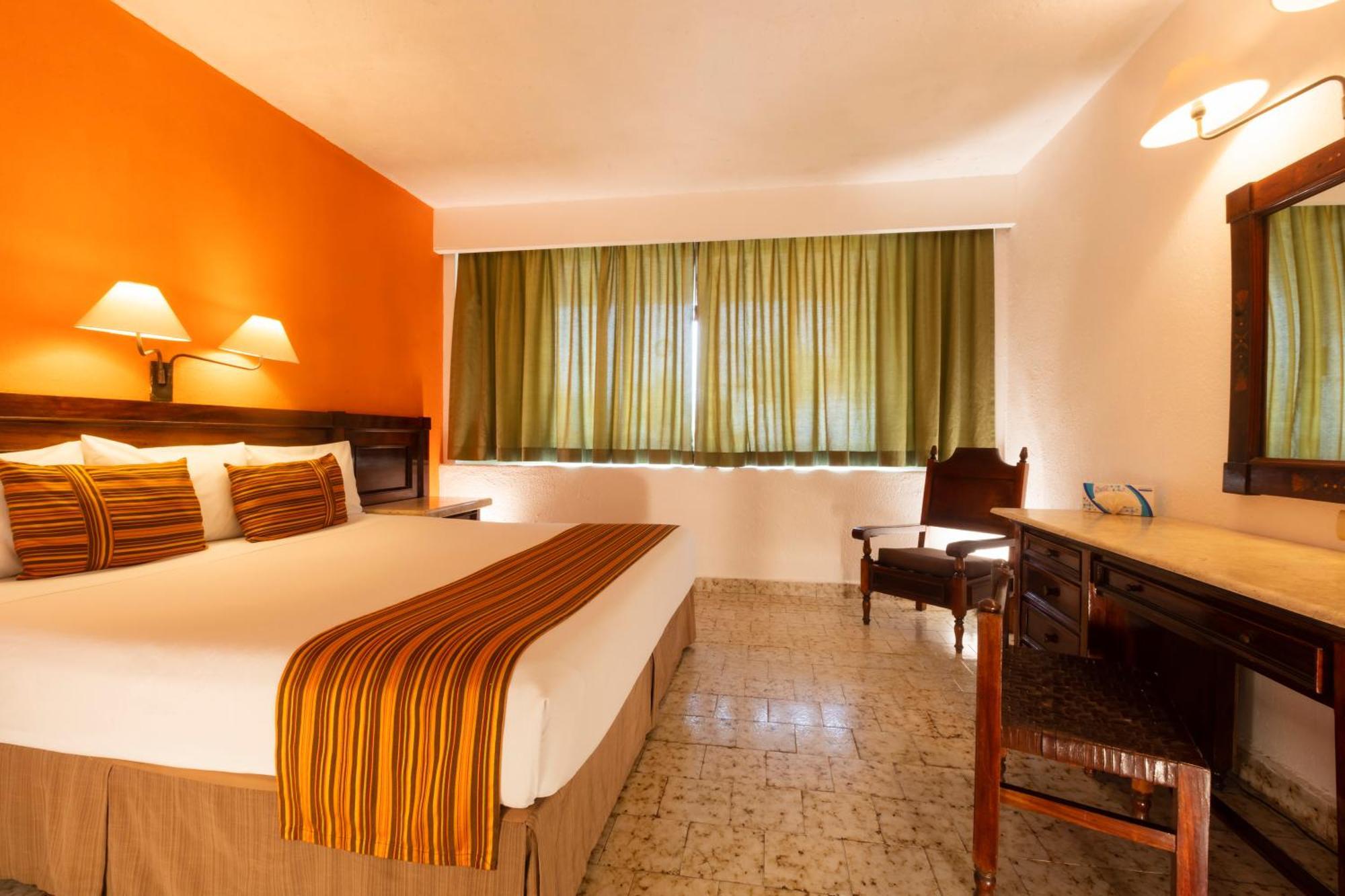 Las Palmas By The Sea All Inclusive Puerto Vallarta Bagian luar foto
